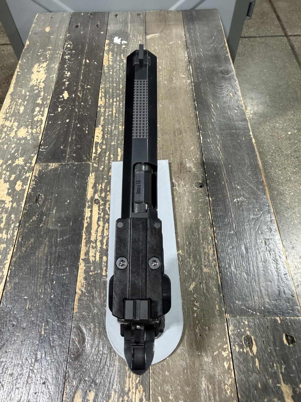 BG DEFENSE EG11 BLACK DLC-img-2
