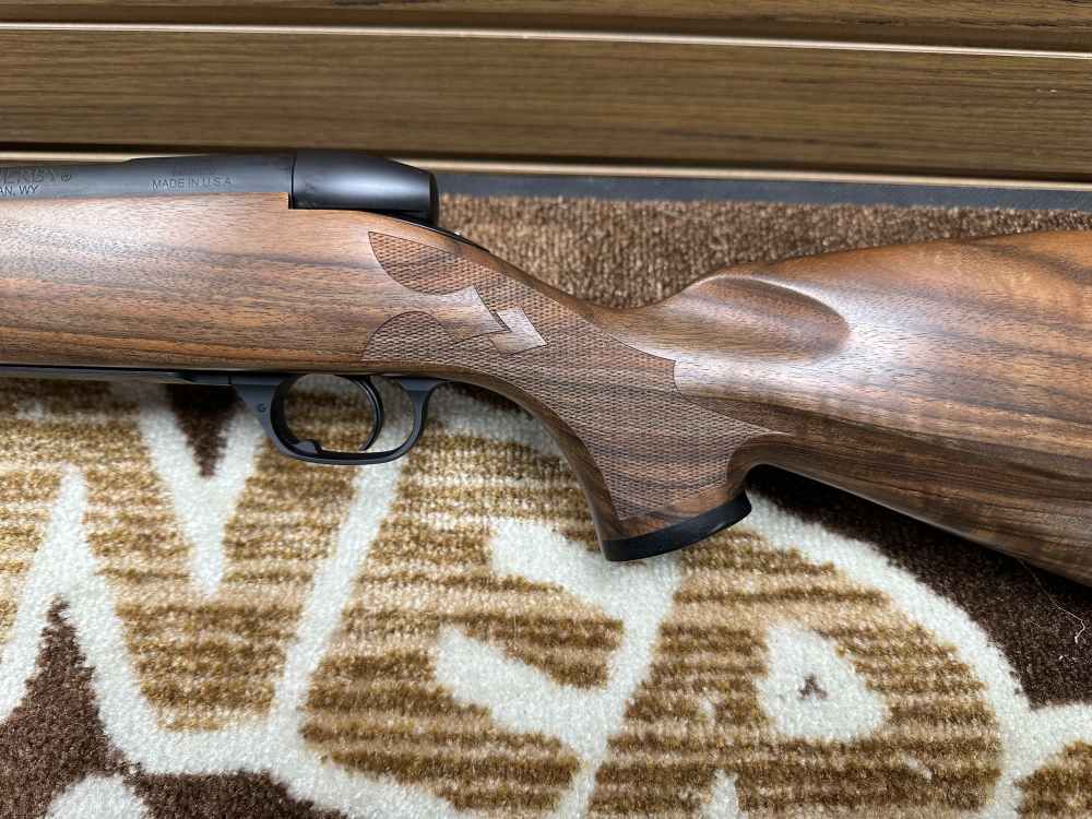 Weatherby Mark V Wyoming BRONZE Commemorative Rifle-img-6