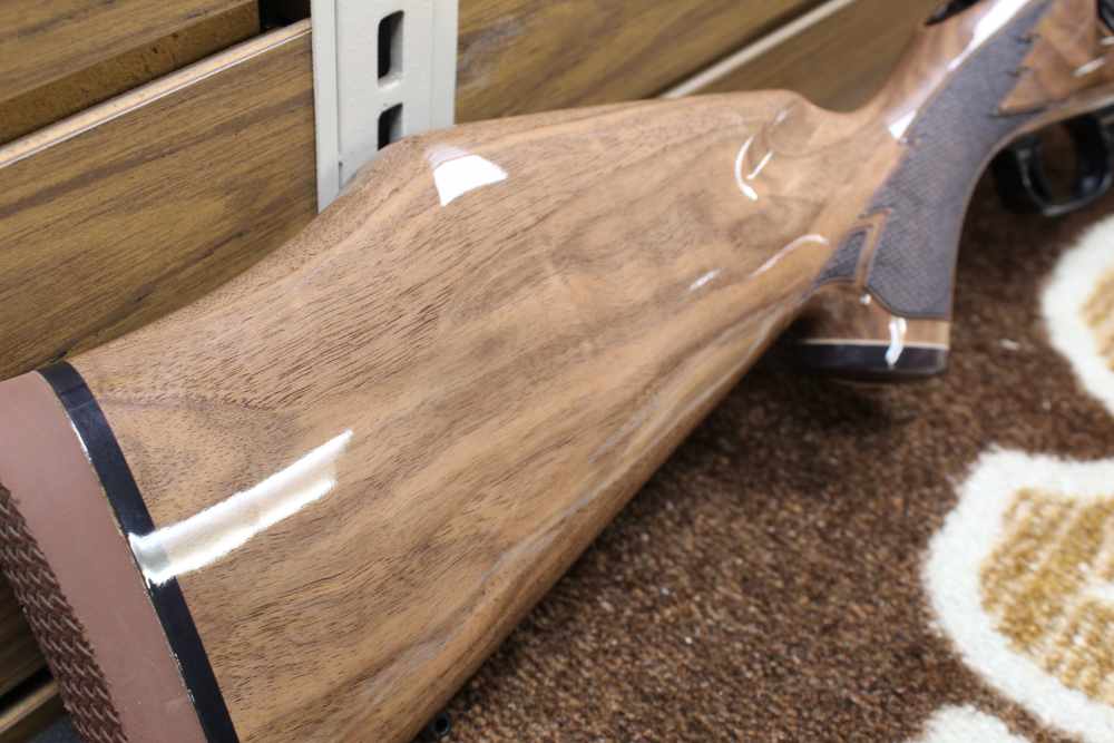 Weatherby Mark V Varmintmaster 224 WBY Magnum-img-1