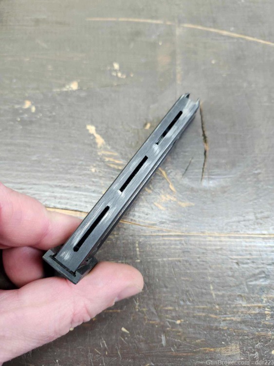 Bersa Model 23 10-rd 22LR Magazine, Early type w/steel skeleton follower -img-4