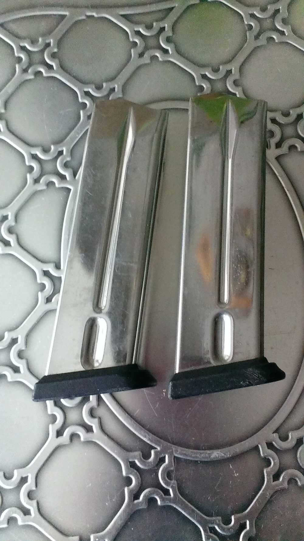 2 - Springfield Armory XD 40 Factory Magazines 10 Round 40 S&W -img-1