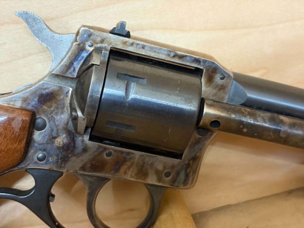 HARRINGTON & RICHARDSON  676 IN 22 CAL W/ MAG CYL 29874-img-12