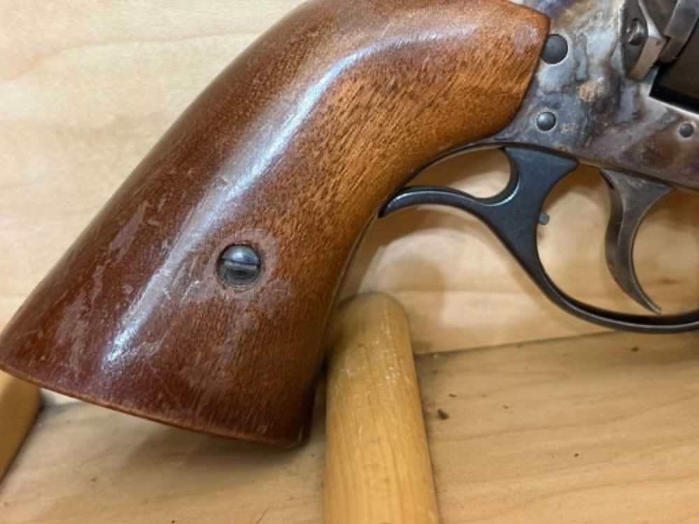 HARRINGTON & RICHARDSON  676 IN 22 CAL W/ MAG CYL 29874-img-15