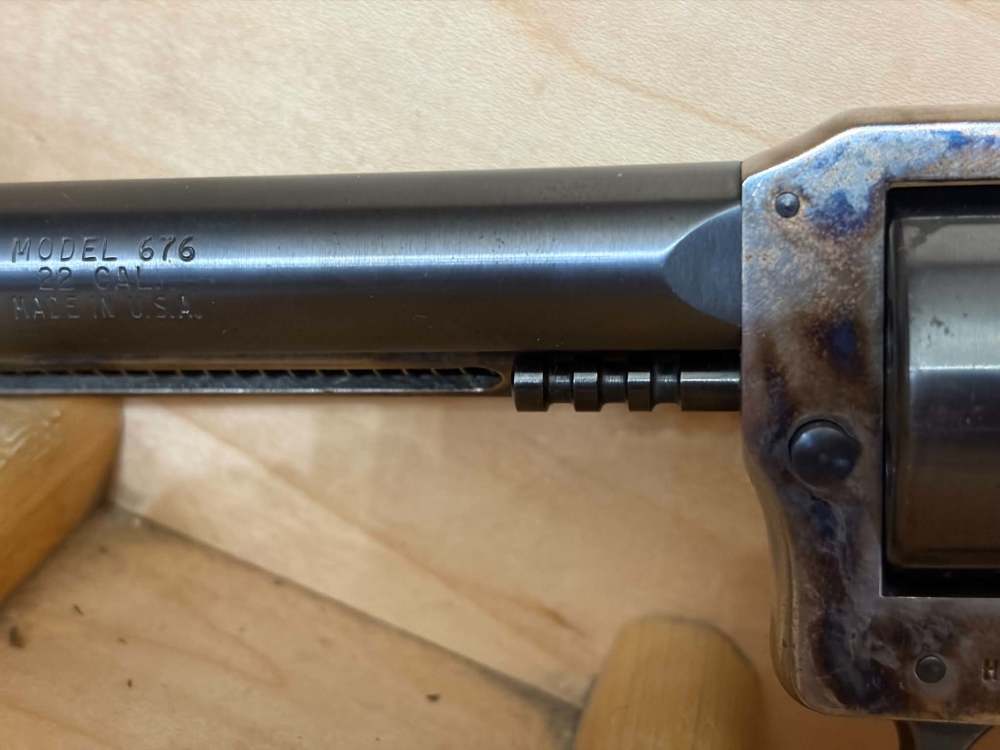 HARRINGTON & RICHARDSON  676 IN 22 CAL W/ MAG CYL 29874-img-4