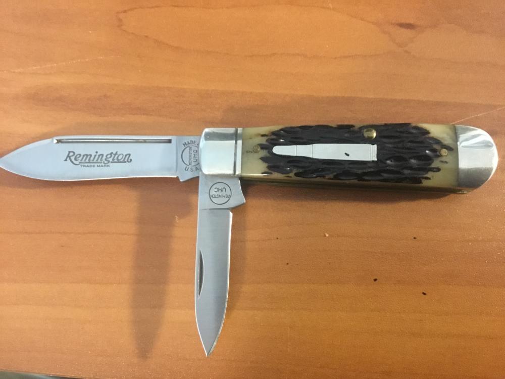 Remington 2004, R103-B Bullet”The Old Reliable “ Jack knife with box-img-2