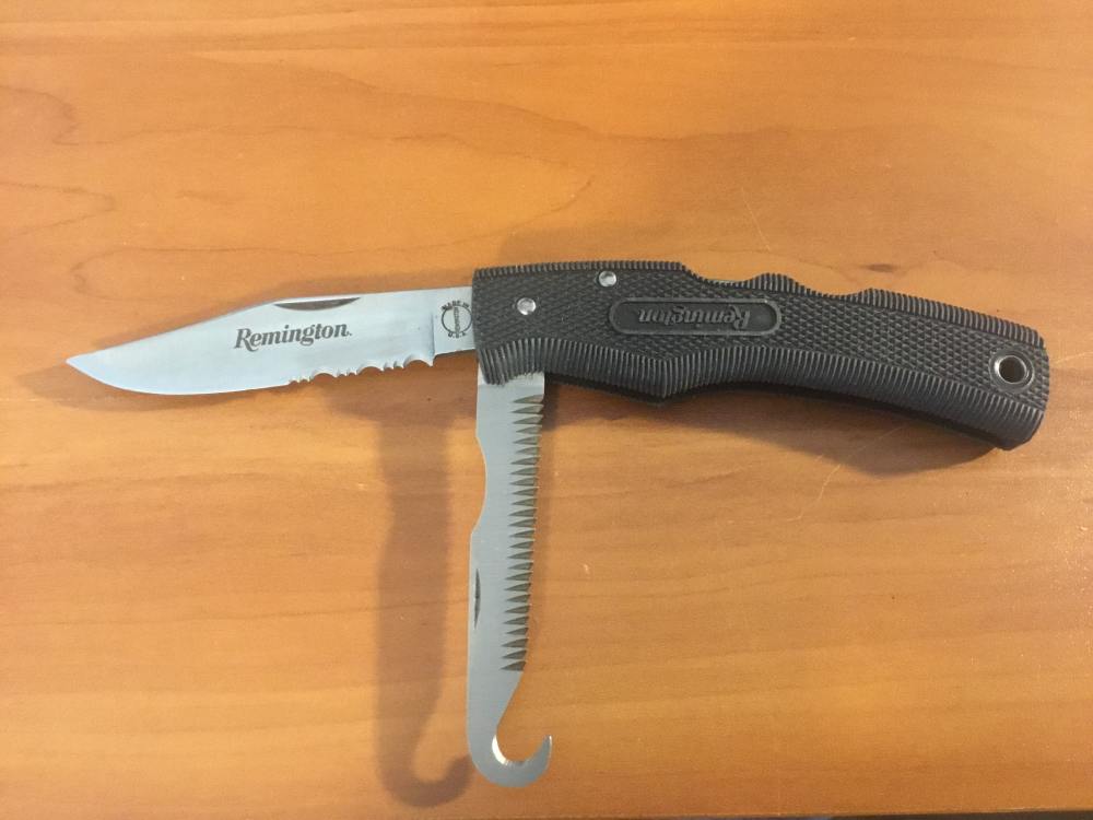 Remington 2 blade pocket hunting knife New, unused-img-2