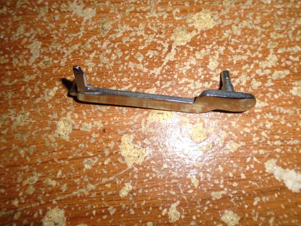 TAURUS PT-940 .40 S&W SEMI AUTO PISTOL TRIGGER BAR-img-0