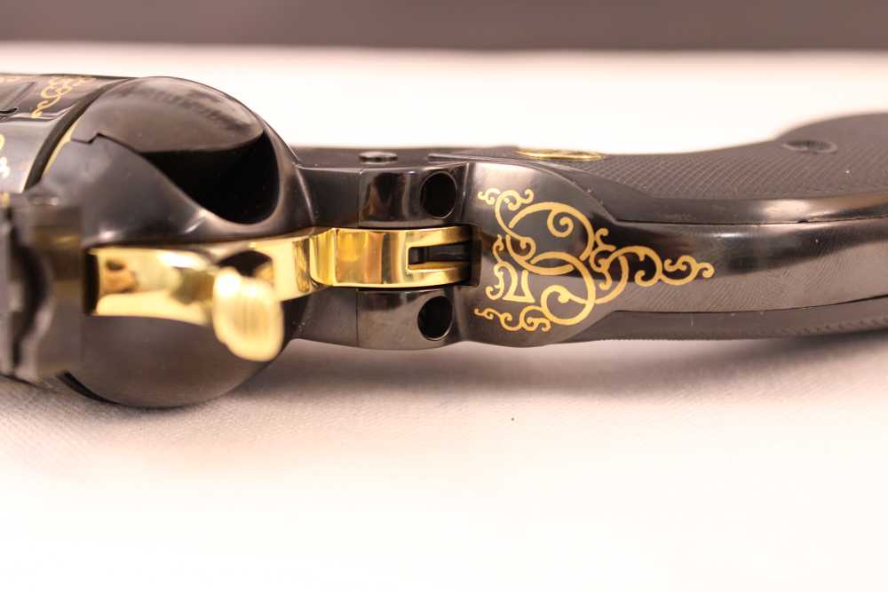 NEVER FIRED 50th Year, New Model Blackhawk 1of 500 engraved-img-12