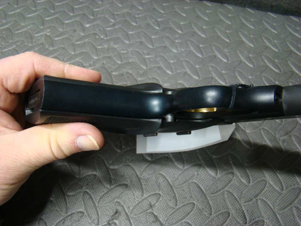 Browning Buck Mark 22lr-img-4