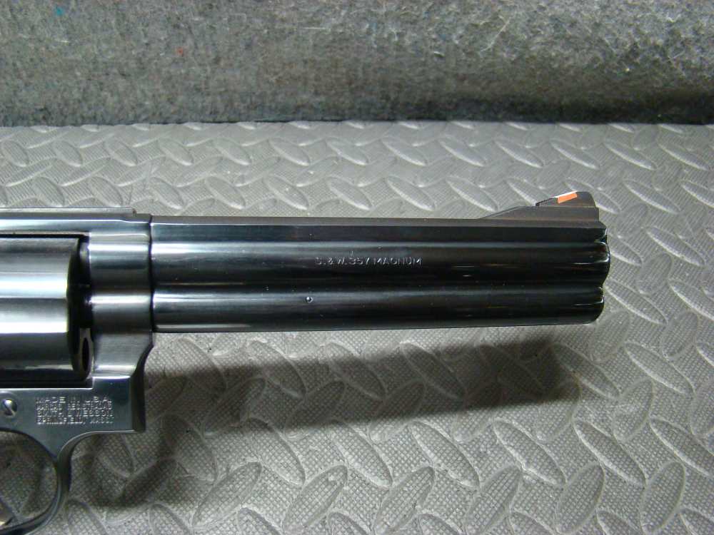 Smith & Wesson 586-2 357 mag-img-3