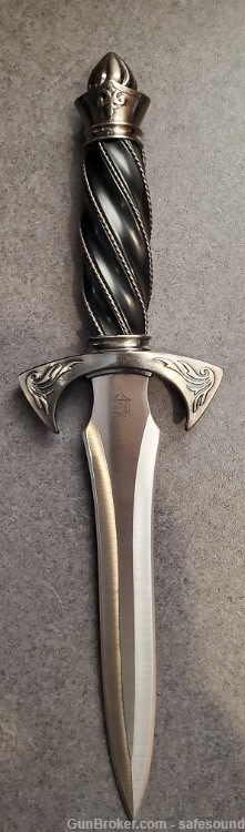 United Cutlery Crusader Dagger-img-1