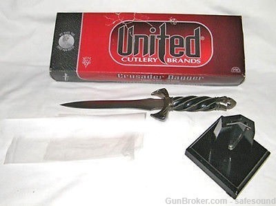 United Cutlery Crusader Dagger-img-6