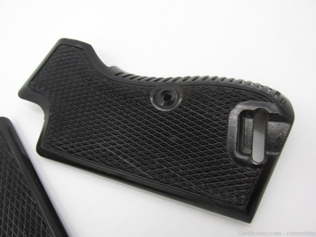 swiss sig p210 military police issue early gloss black bakelite grip set-img-1
