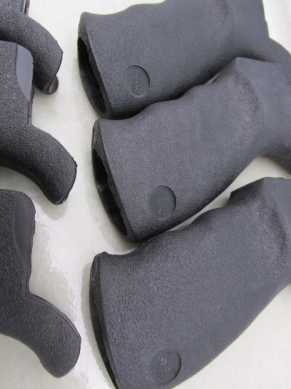 early discontinued pebble grain texture ergo grip for mk12 mod clones gwot-img-8