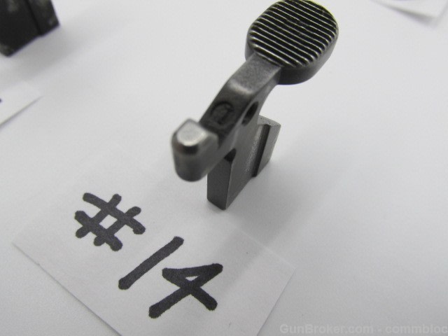 original vietnam m16 m16a1 number coded gm general motors h&r bolt release-img-14
