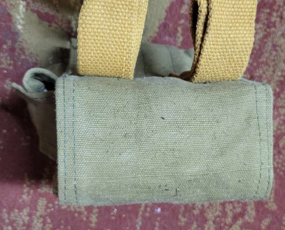 4 30rd Hungarian mags & pouch AK47 7.62x39mm surplus-img-22