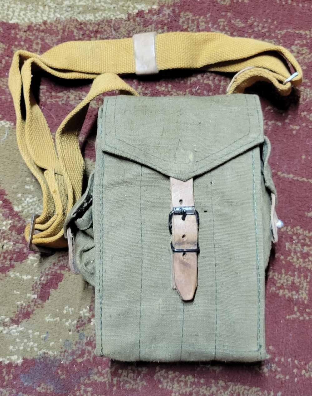 4 30rd Hungarian mags & pouch AK47 7.62x39mm surplus-img-10