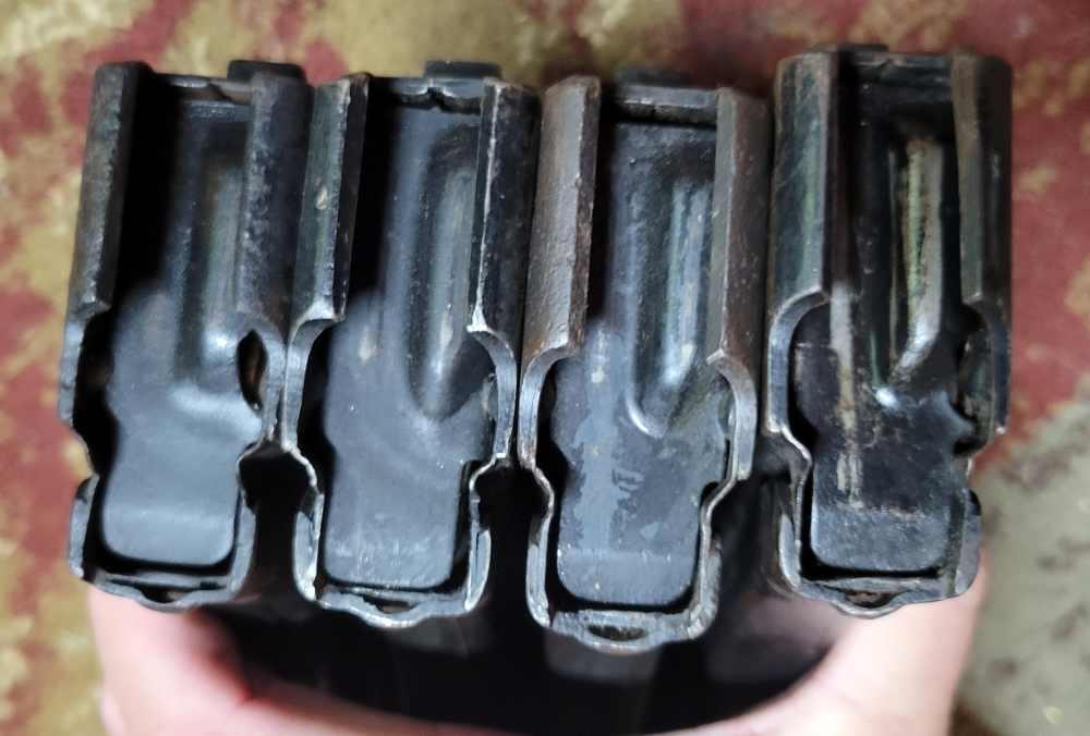 4 30rd Hungarian mags & pouch AK47 7.62x39mm surplus-img-4