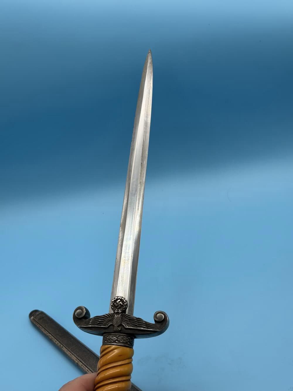 GERMAN WWII ARMY OFFICER DAGGER w/ ORIGINAL SCABBARD SIEGFRIED WAFFEN-img-17