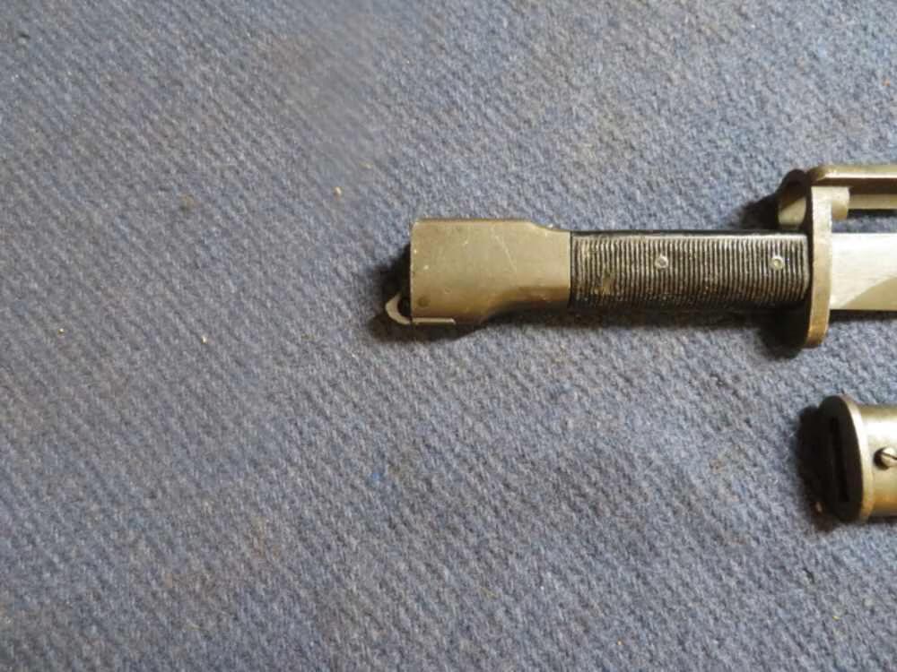 ARGENTINE FN FAL L1A1 TYPE A BAYONET w/ ORIGINAL SCABBARD (VERY NICE)-img-3