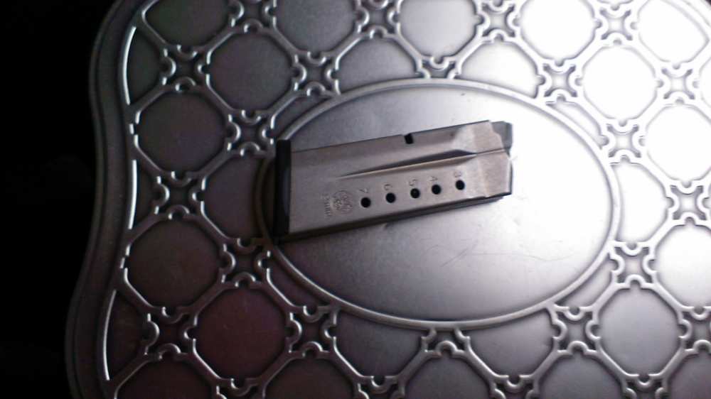 Smith & Wesson S&W M&P Shield 9mm Magazine 7-Round-img-0