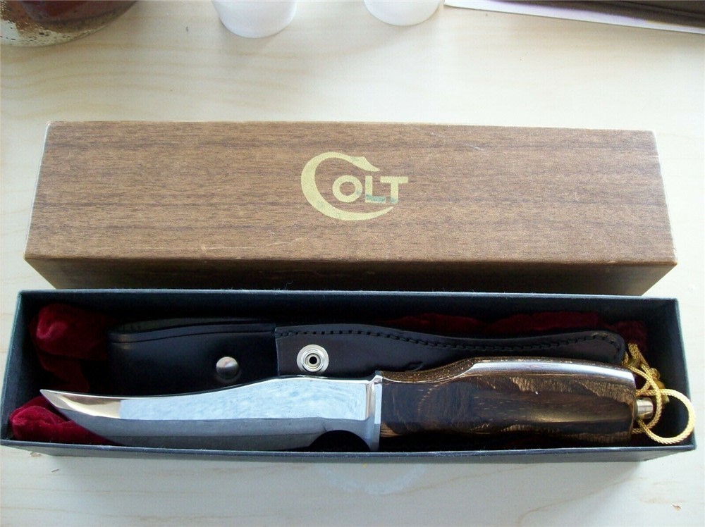 Colt Hunting Knife Skinner Sheffield England Sheath Box Pouch-img-13