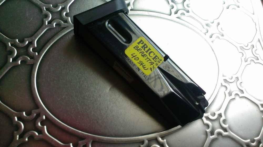 Beretta PX4 Sub Compact 40 S&W Factory 10-Round Magazine-img-0