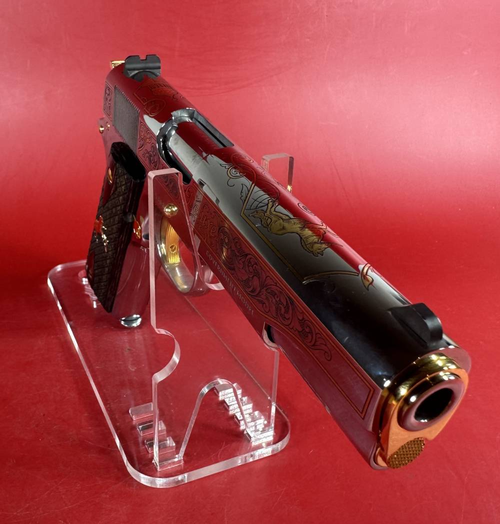 Colt 1911 38 Super Engraved with Gold – Davidson’s Deluxe Stainless Edition-img-3