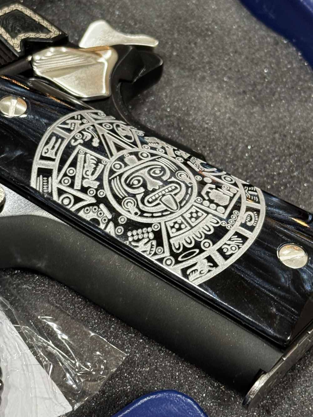 Colt COO1911C38MQM GOV 38SUPER MAMA QUILLA MOON 38 Super Limited -img-9