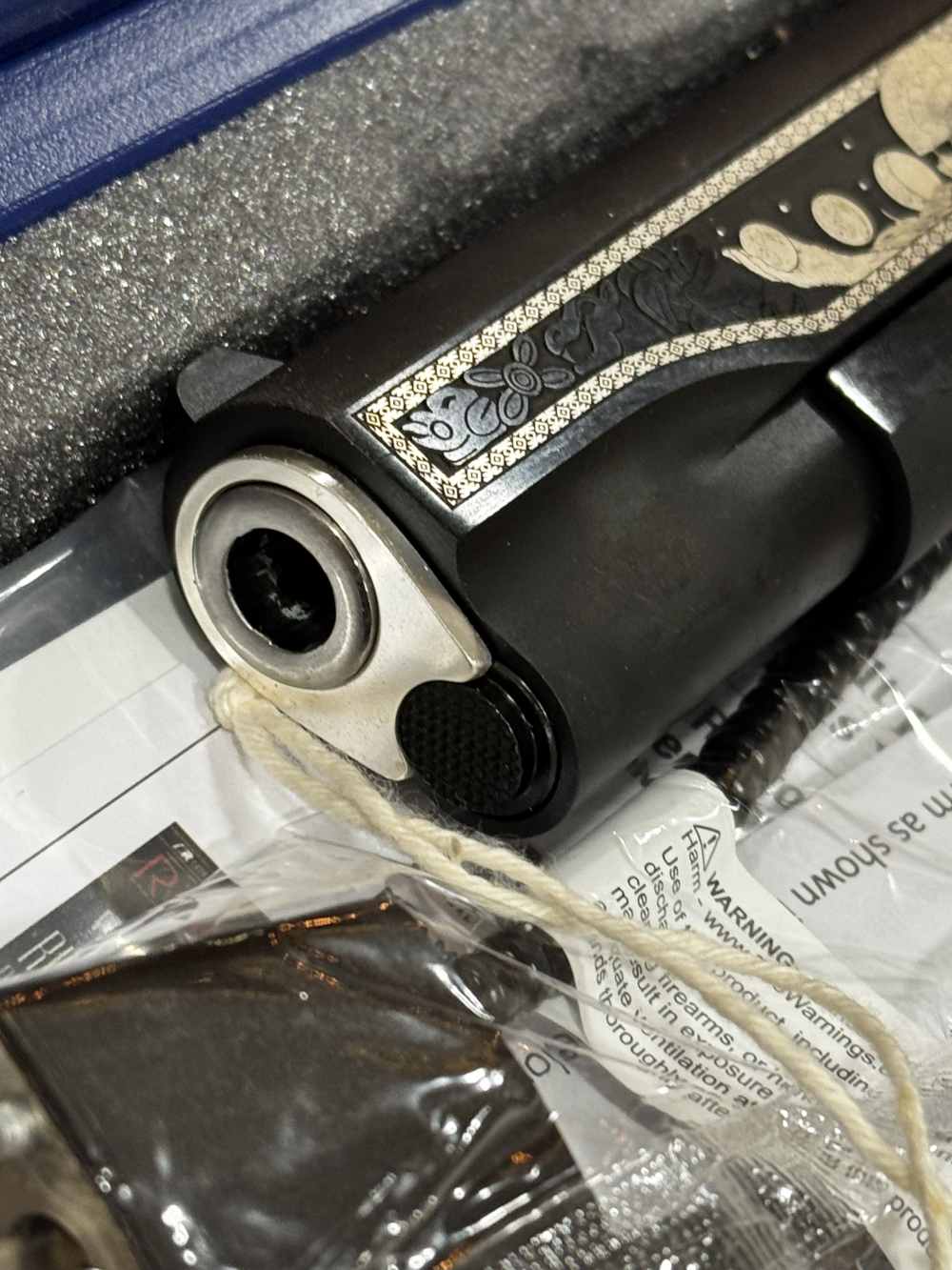 Colt COO1911C38MQM GOV 38SUPER MAMA QUILLA MOON 38 Super Limited -img-11