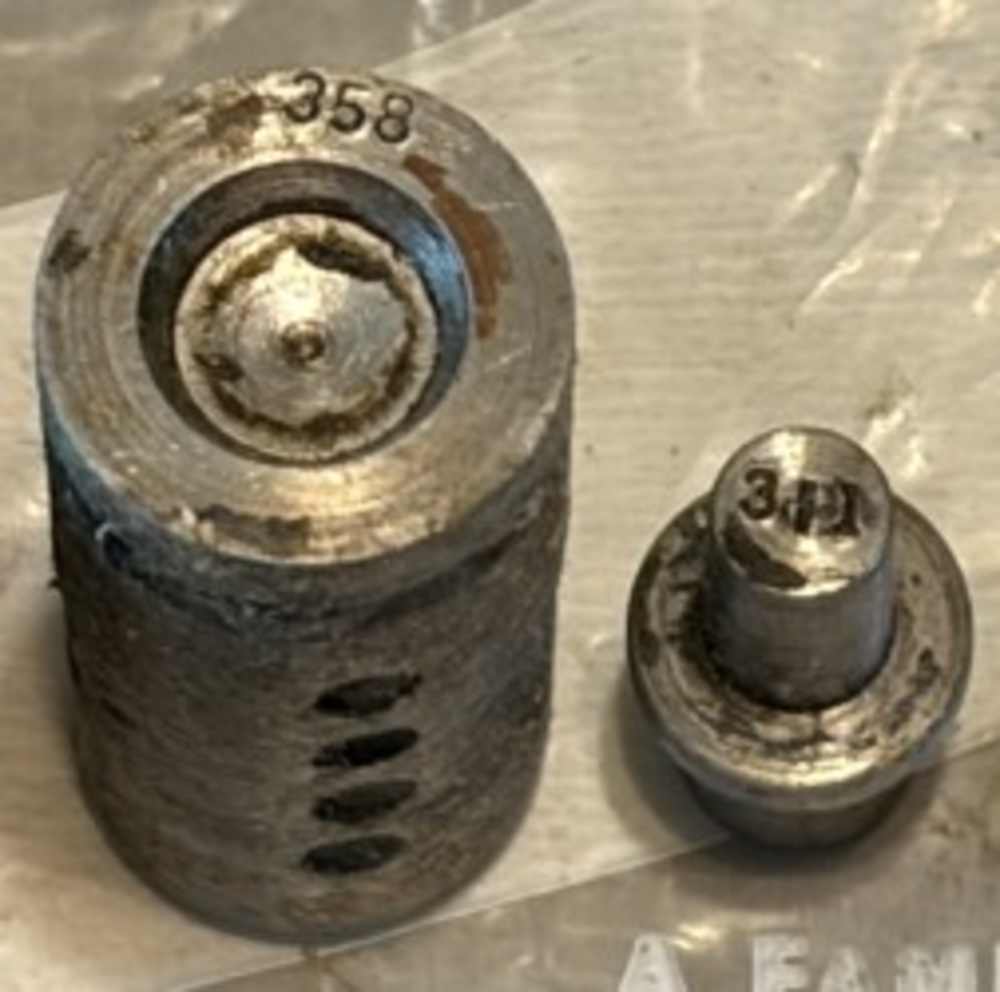 Ideal 38 Cal 358 147 gr RN Bullet Mould 2 Cavity 358250 Sizer Die Top Punch-img-1