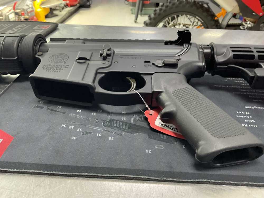 Smith & Wesson M&P-15 sport II 16” 5.56/223 RIFLE NO MAGAZINE -img-5