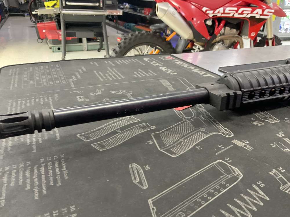 Smith & Wesson M&P-15 sport II 16” 5.56/223 RIFLE NO MAGAZINE -img-12