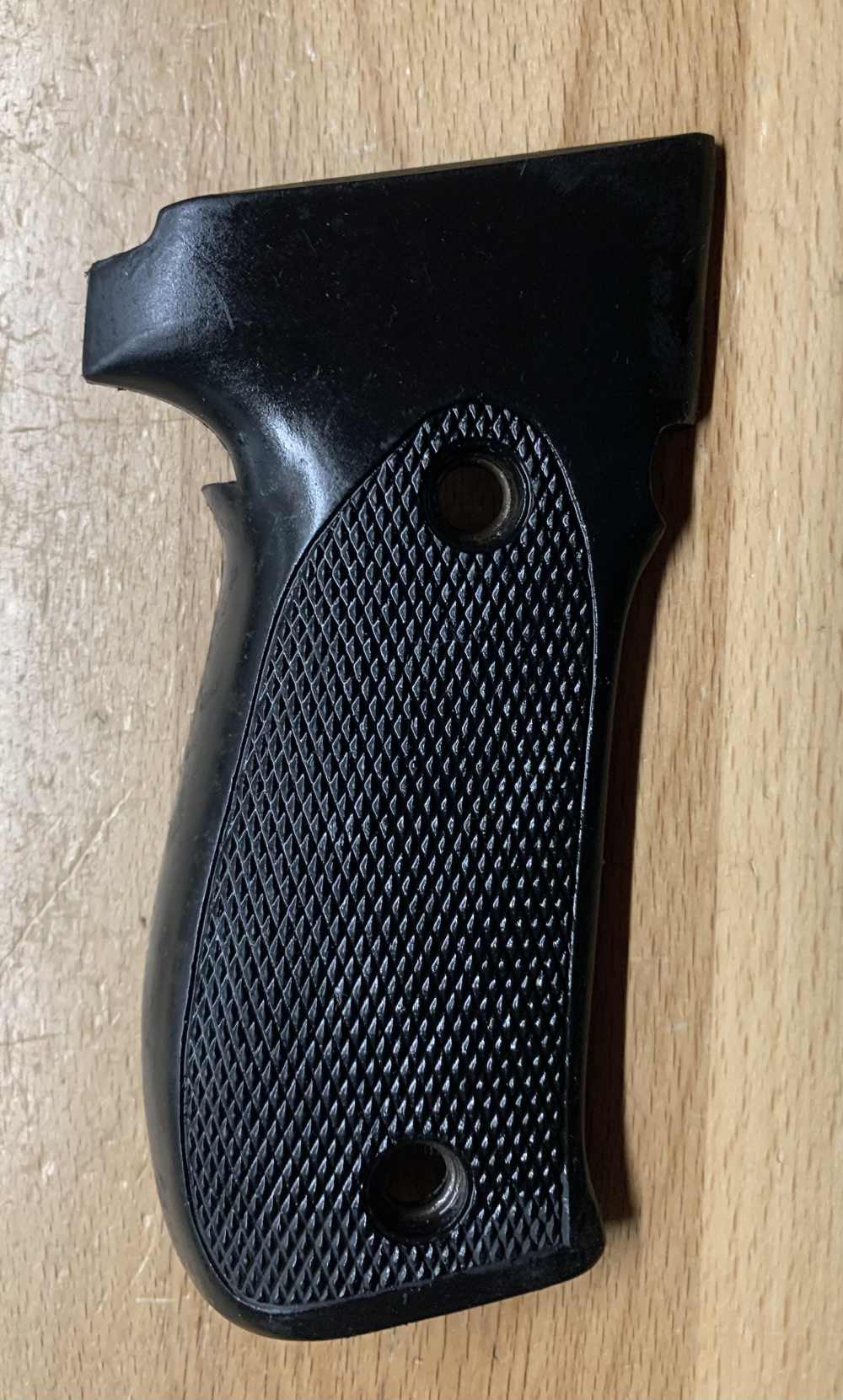 Uncle Mike’s Sig Sauer P226 9mm Right Hand Grip-img-0