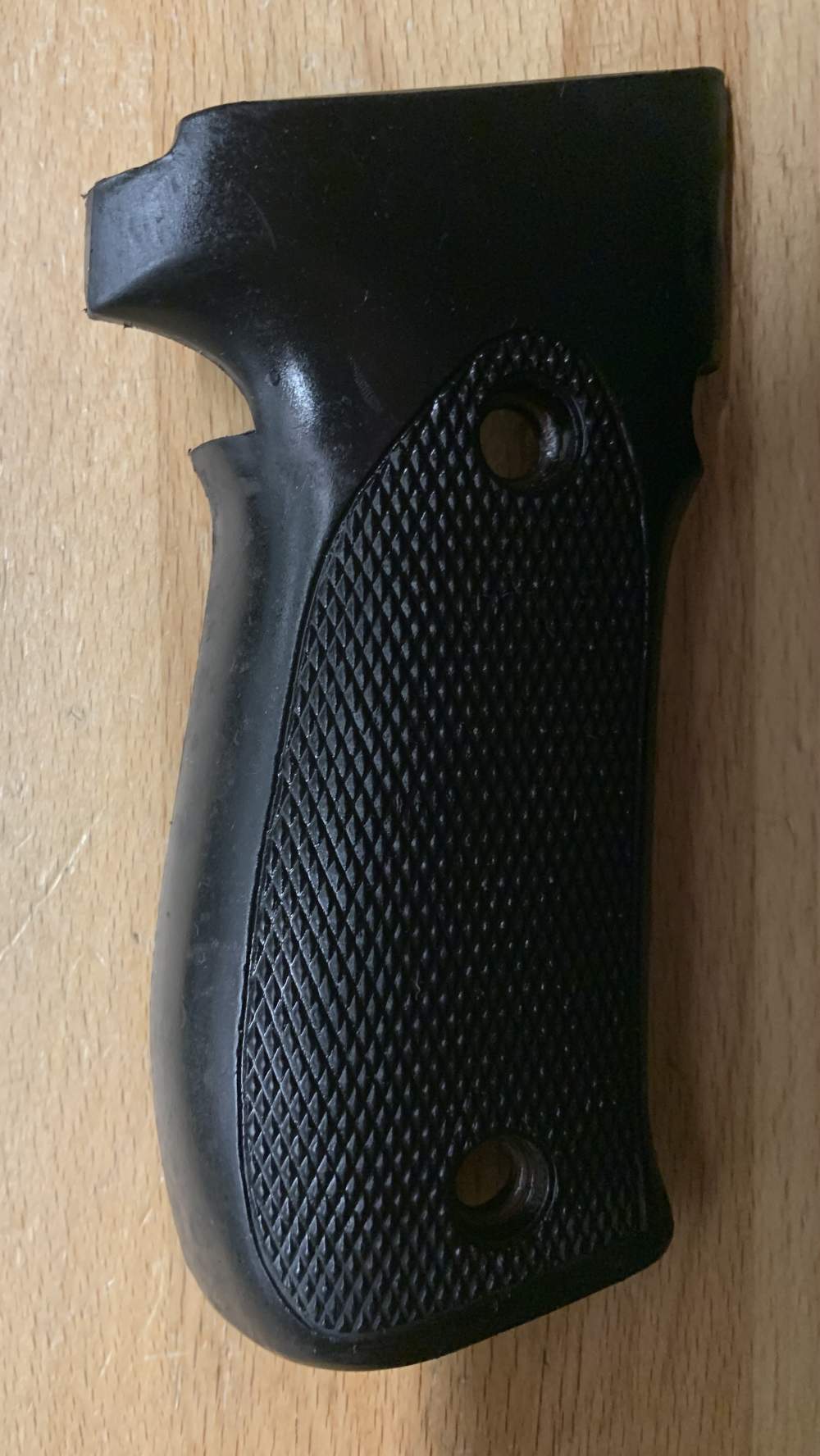 Uncle Mike’s Sig Sauer P226 9mm Right Hand Grip-img-1