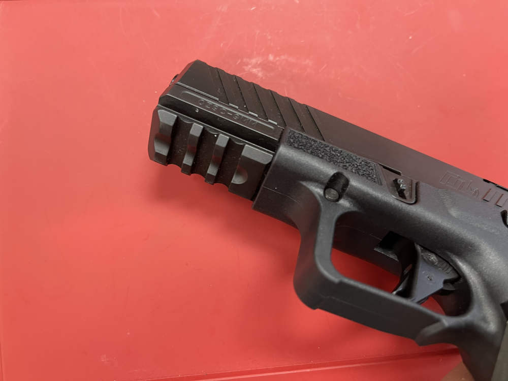 ZEV OZ9 9mm Used in Excellent Condition-img-1