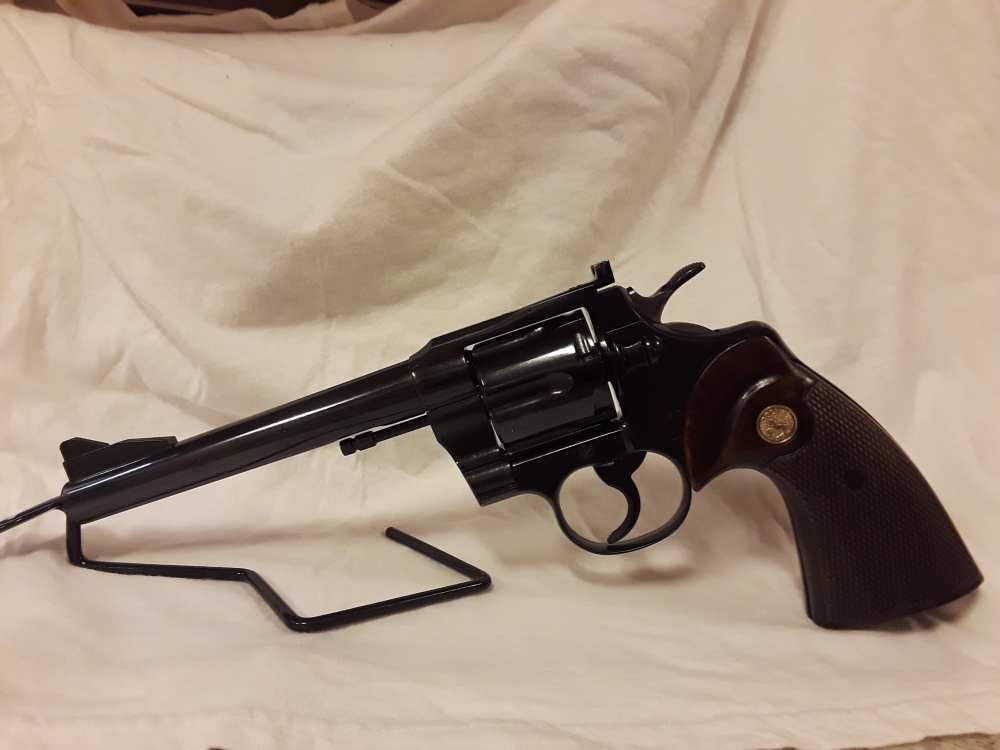 Colt Model .357 Revolver-img-0