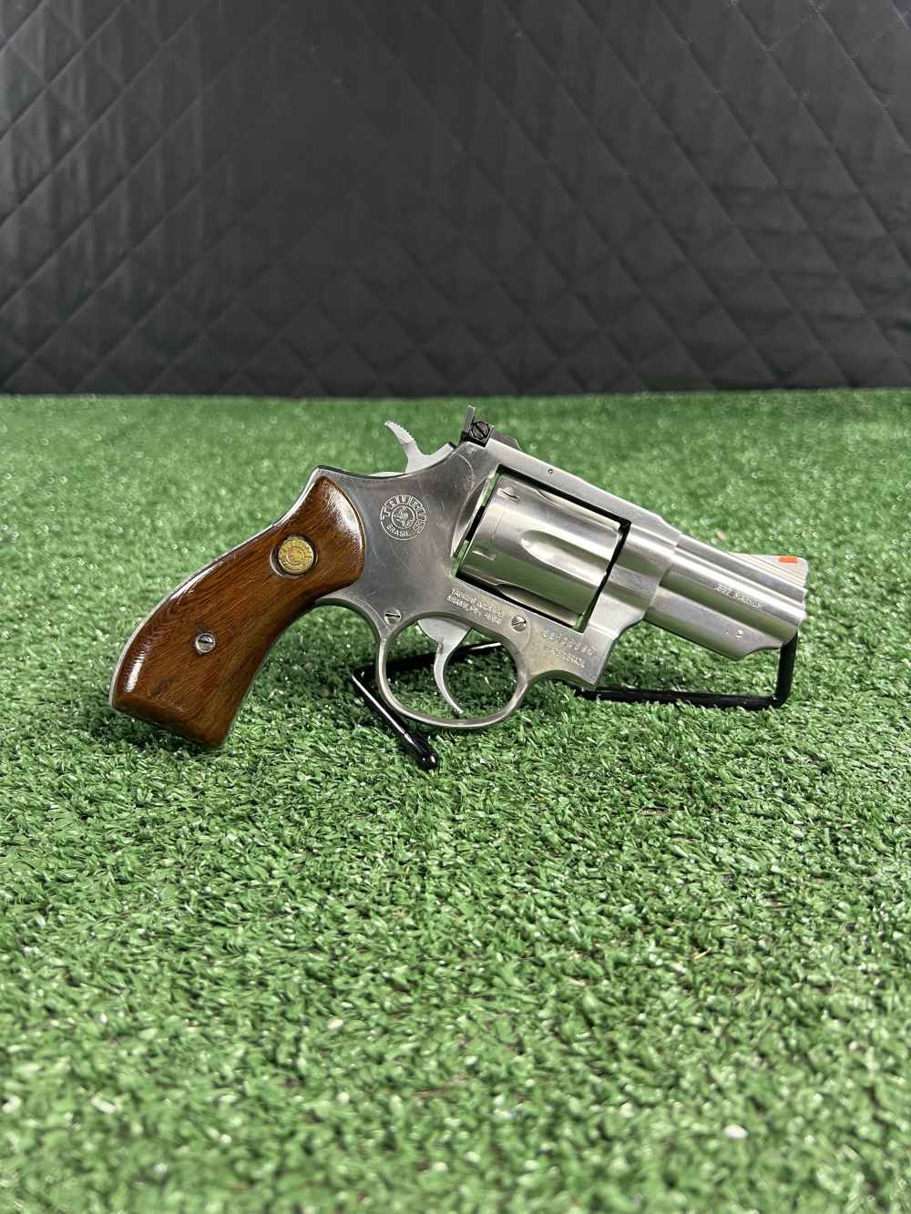 Vintage Taurus model 66 stainless steel 2.5” barrel wood grips RARE model  -img-2