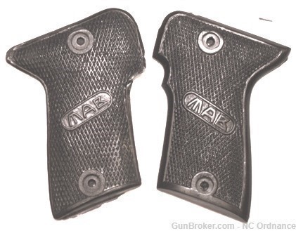M.A.B. Model C 32 & 30 Grips-img-0