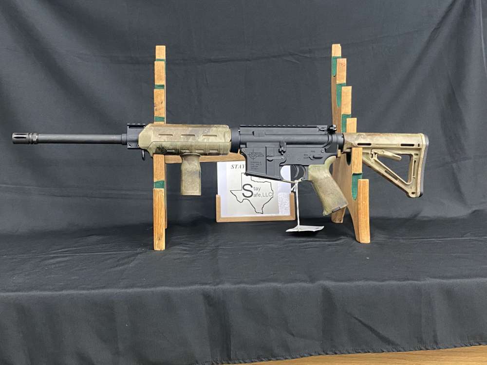 Rock River LAR-15 with camo furniture-img-0