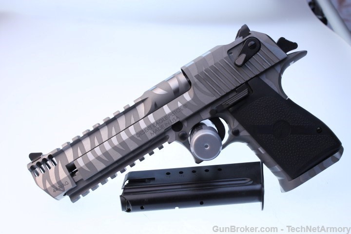 Magnum Research Desert Eagle White Tiger Stripe .44MAG DE44WTS-img-1