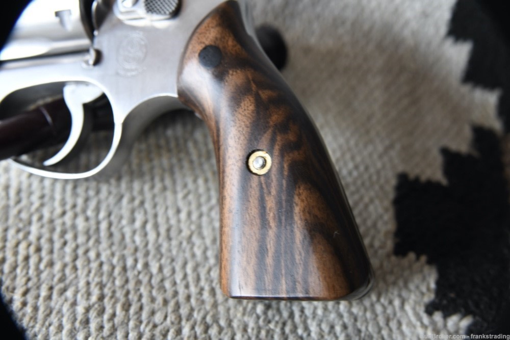 Smith & Wesson S&W Model 63 no dash 22 Caliber kit gun Super Condition-img-1