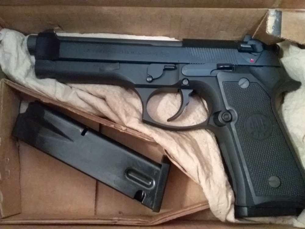Beretta special edition model 92 collectable set-img-5