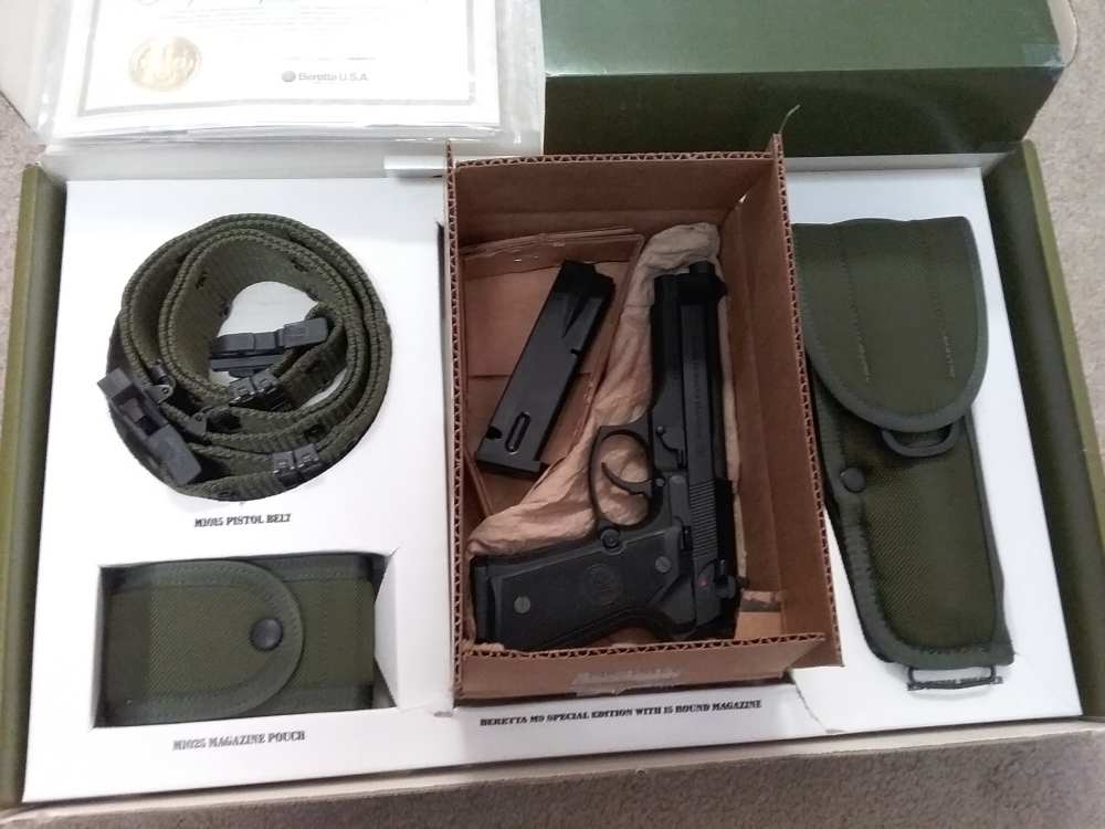 Beretta special edition model 92 collectable set-img-4