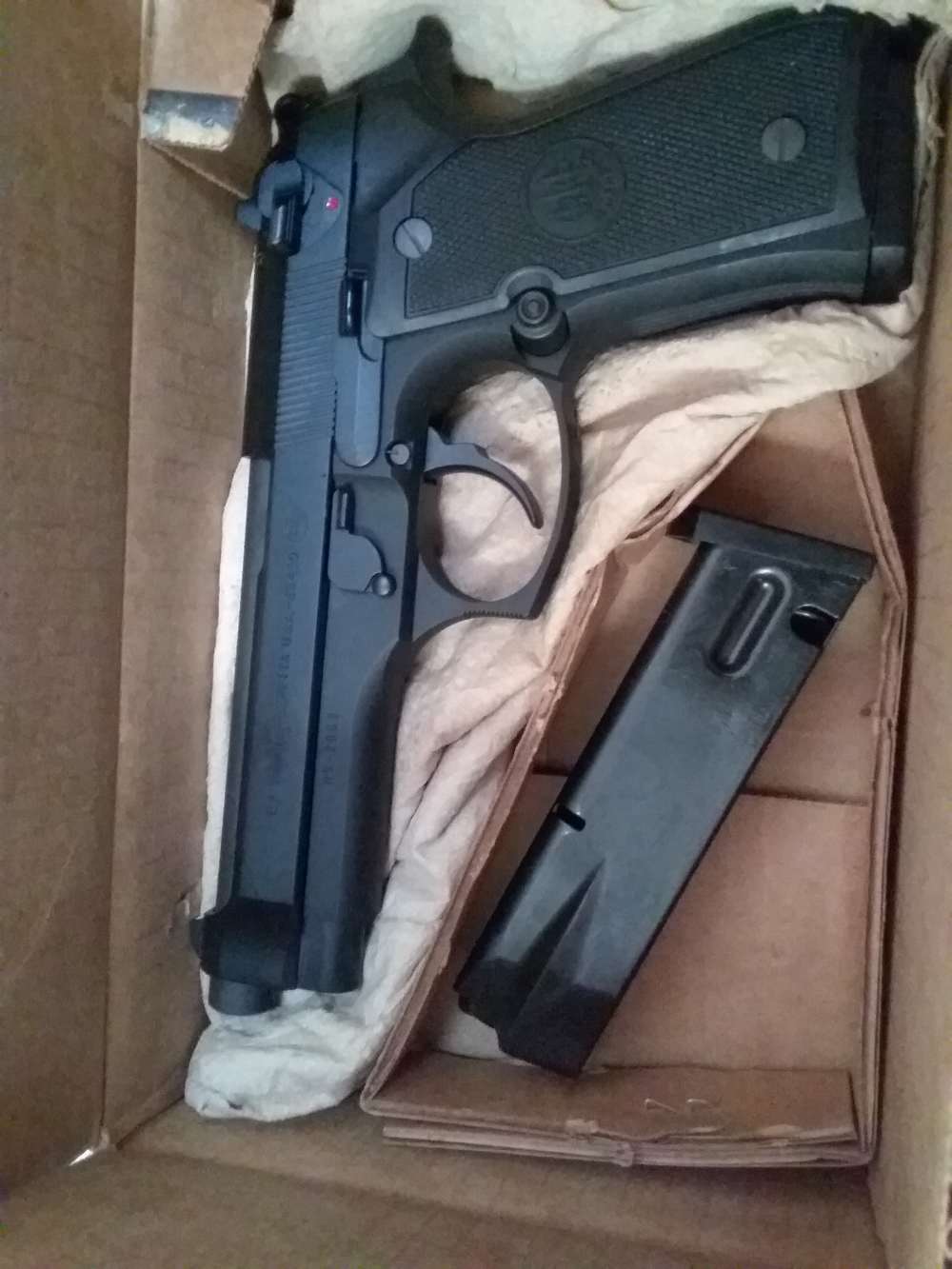 Beretta special edition model 92 collectable set-img-6