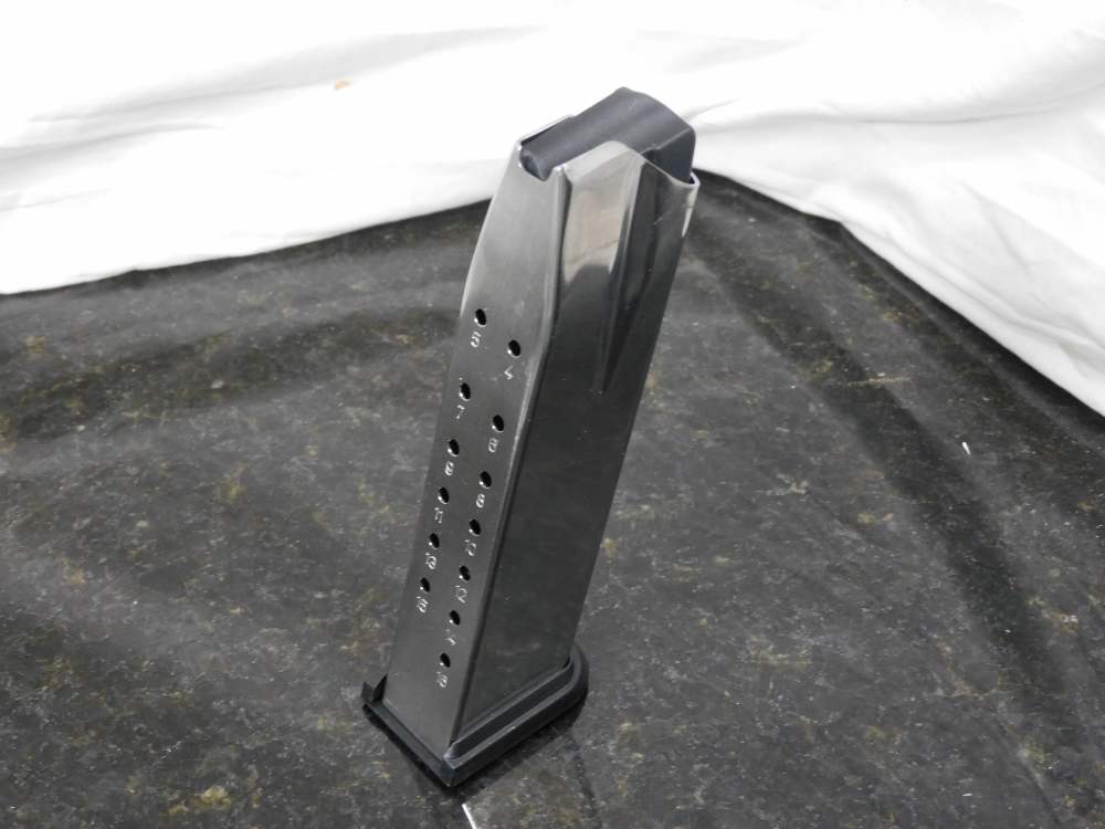 Springfield Armory XDM 16 Round Magazine 40 S&W-img-0