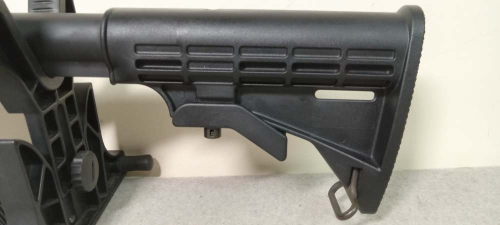 Bushmaster XM15-E2S Semi Auto Rifle, 5.56 Nato Multi-cal, Box, Manual-img-2