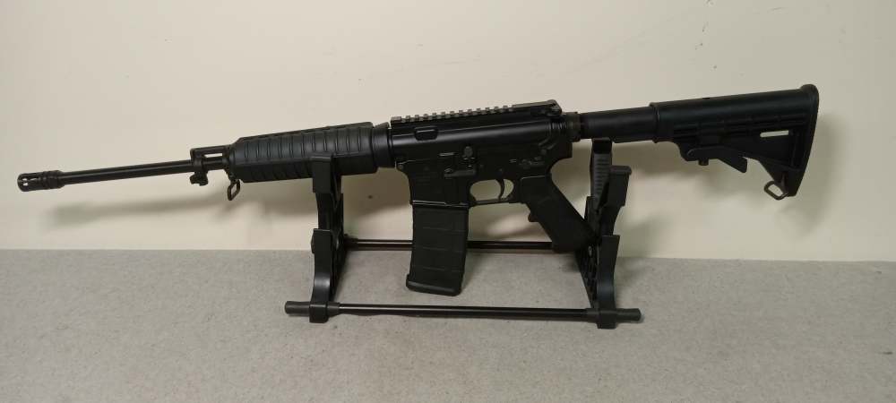 Bushmaster XM15-E2S Semi Auto Rifle, 5.56 Nato Multi-cal, Box, Manual-img-1
