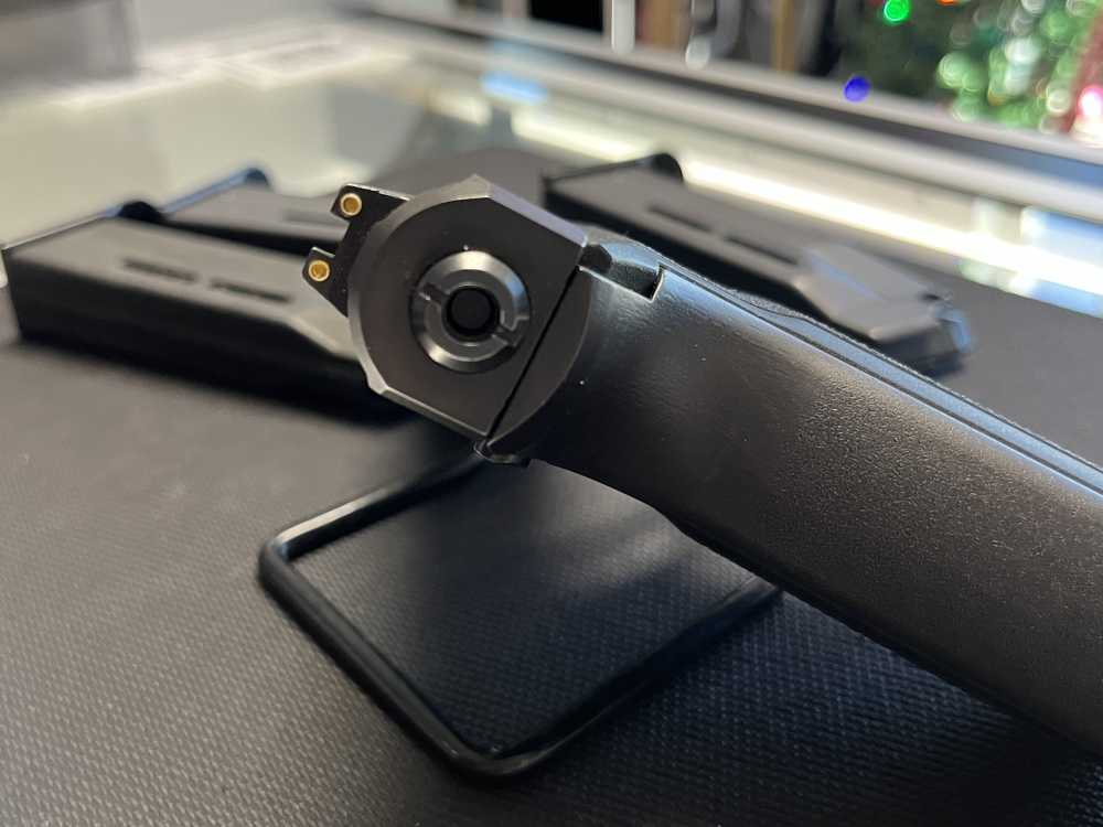 Heckler & Koch P7 M13 9mm Semi Auto Pistol 4.25" bbl-img-2