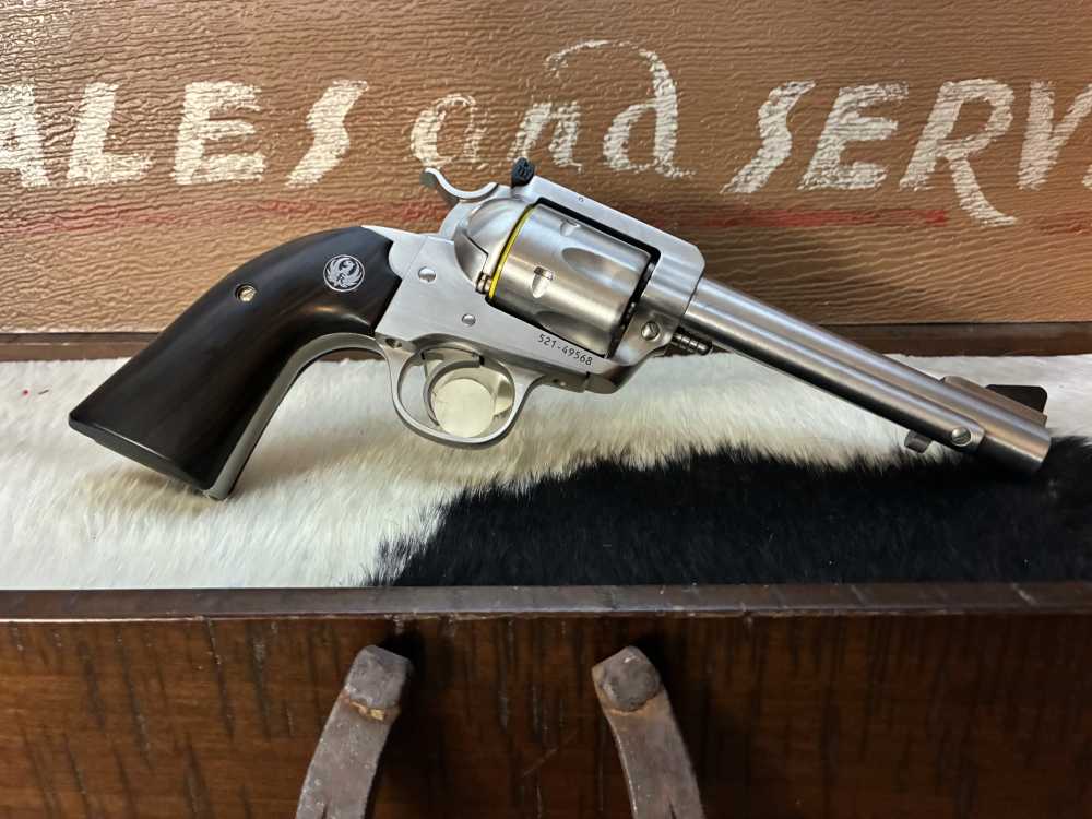 Ruger Bisley flat top stainless 41 mag - Lipsey's exclusive model 05264-img-2